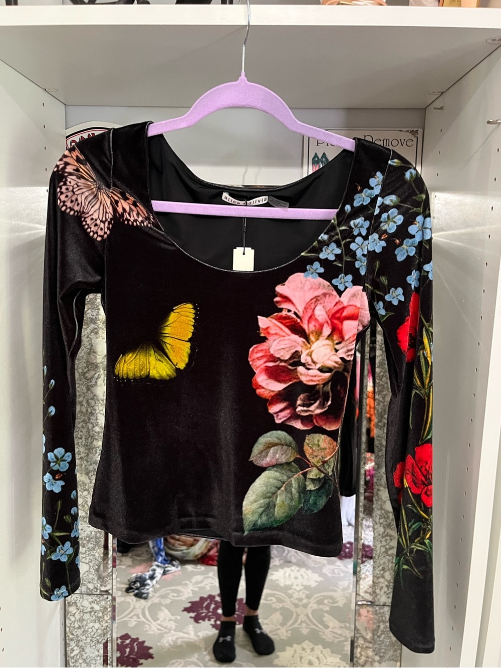 Alice & Olivia small top shirt butterflies velvet